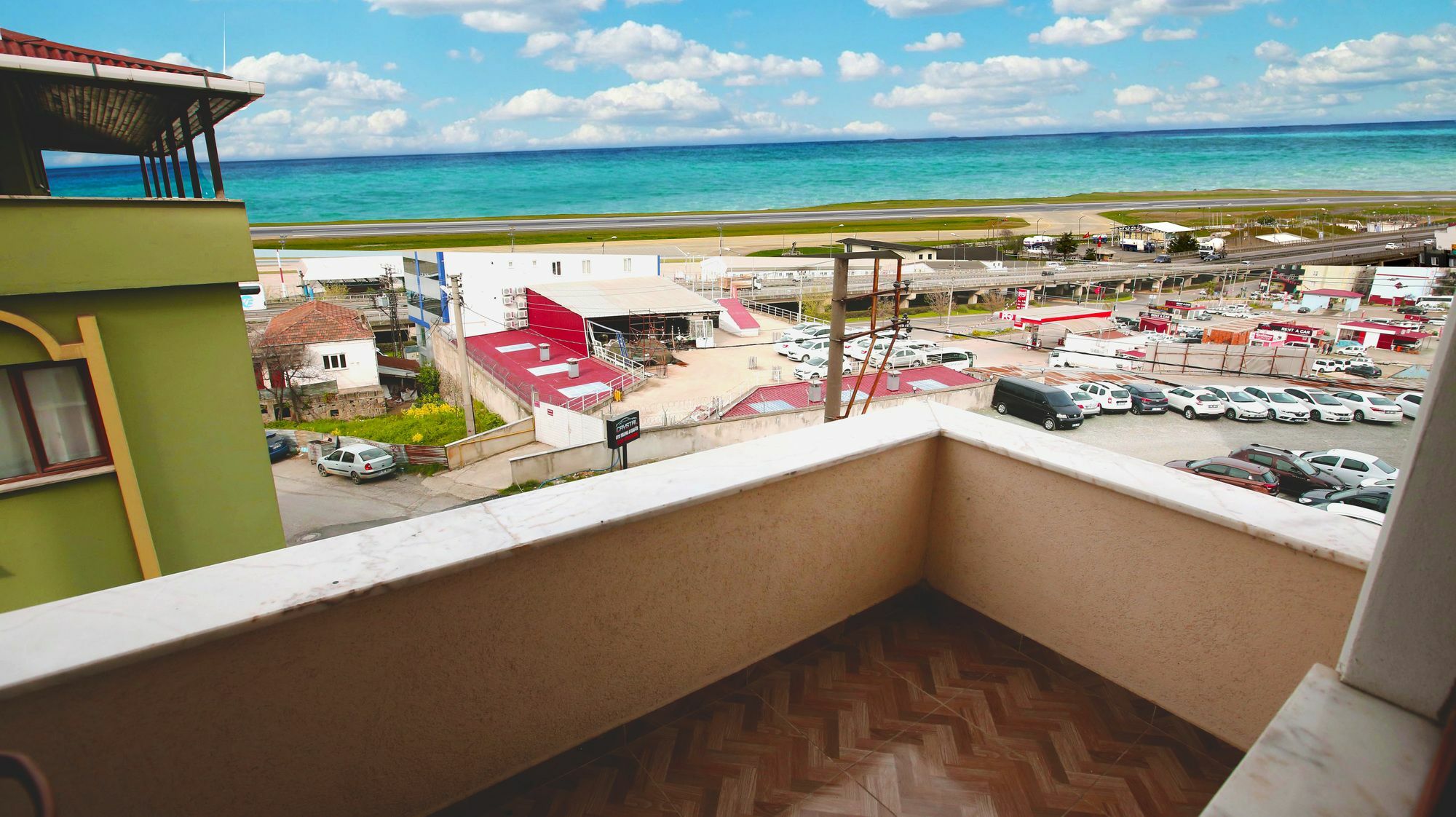 Elmas Apart Hotel Трабзон Екстериор снимка